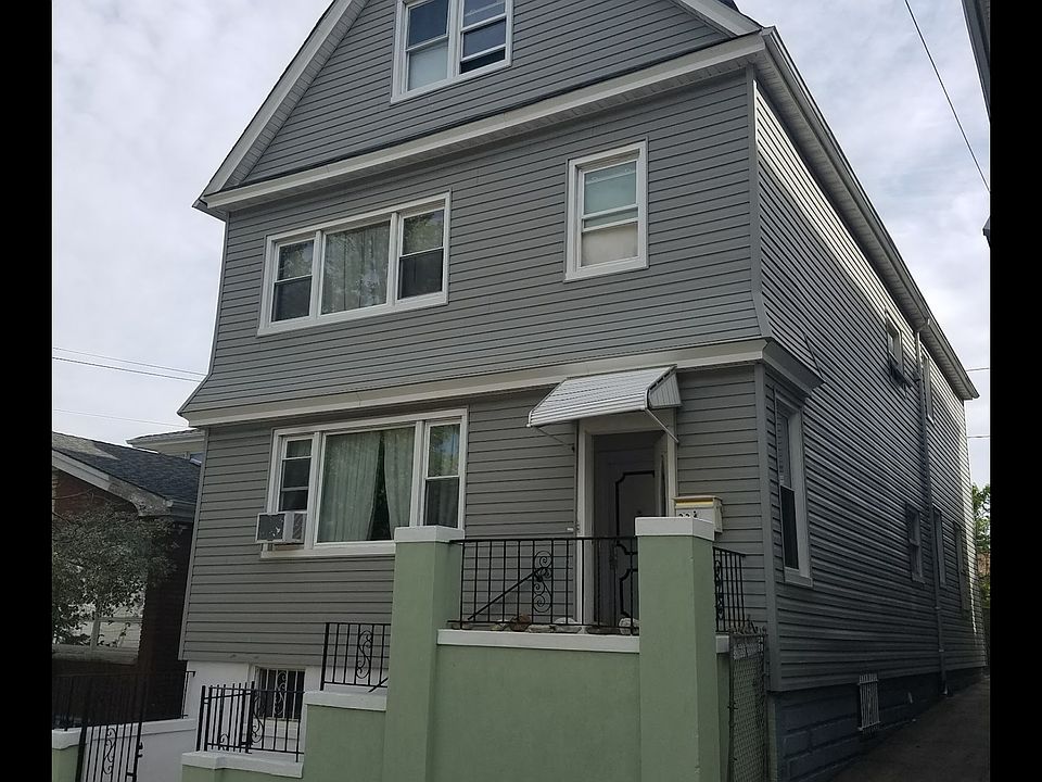 1st image of 334 Stegman Pkwy #1