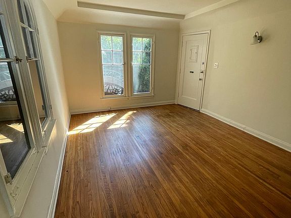 5th image of 805 N Poinsettia Pl #807-4/5