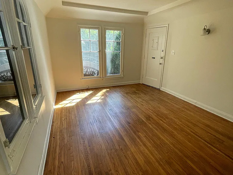 805 N Poinsettia Pl #807-4/5 — Photo 5
