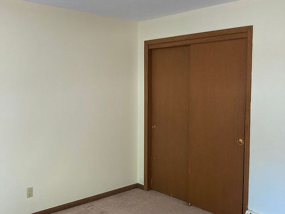 5th image of 2708 34th St #6