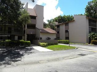 2019 Coral Ridge Dr #S202, Coral Springs, FL 33071