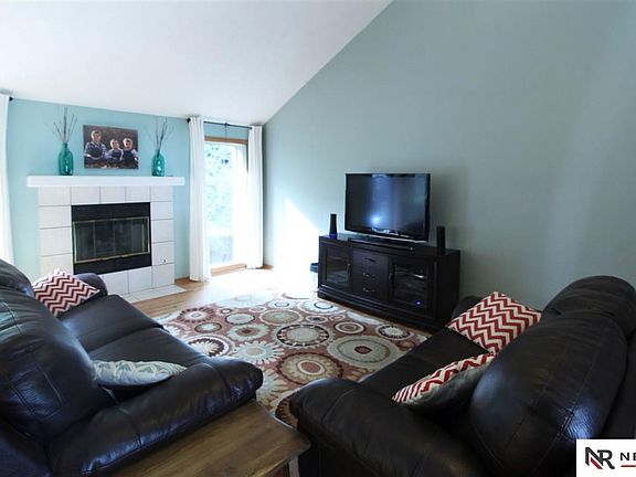 2nd image of 203 Carolina Dr