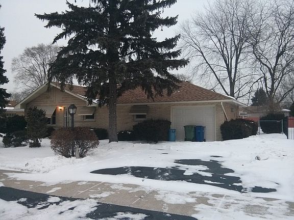 2nd image of 8849 S Melvina Ave