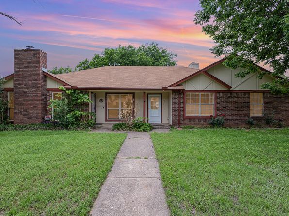 3013 Timothy Ln, Euless, TX 76039