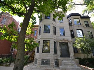 1927 W Schiller St #R3, Chicago, IL 60622