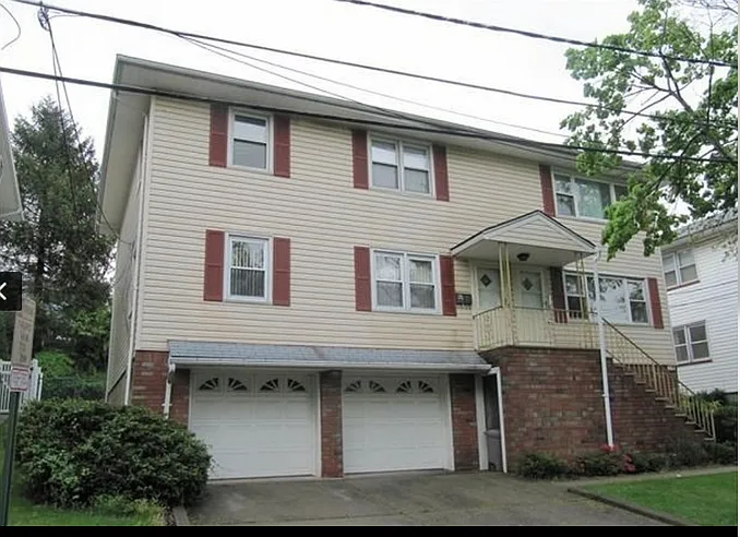 402 Mayer Ct #2