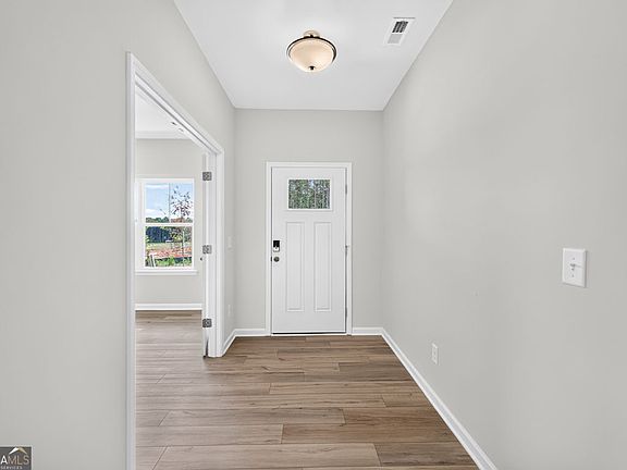 5th image of 120 Summerfield Place Dr