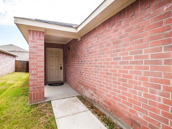 3rd image of 5452 Maverick Dr