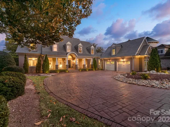 18316 Mainsail Pointe Dr, Cornelius, NC 28031