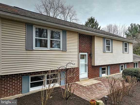 4th image of 1822 Little Conestoga Rd