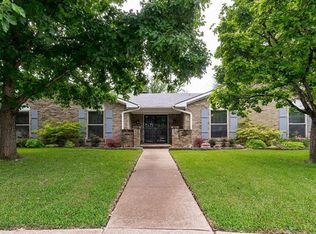 4001 Kerr Ct, Farmers Branch, TX 75244