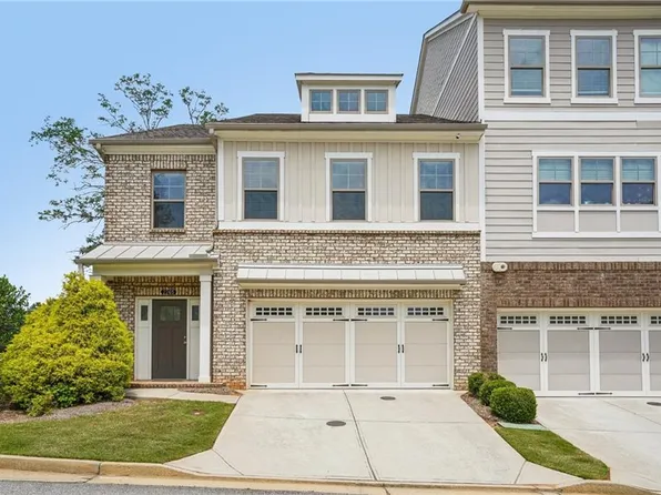 2265 Fremont Dr, Marietta, GA 30068