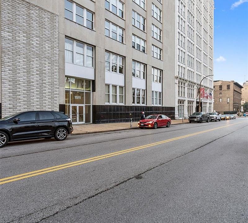 1st image of 1511 Locust St APT 106