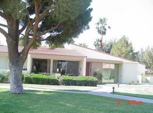 2526 N Whitewater Club Dr UNIT D, Palm Springs, CA 92262