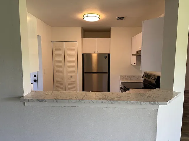 3421 NW 44th St #102 — Photo 5