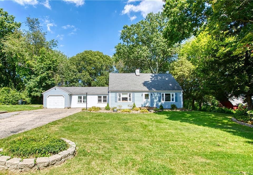 1st image of 14 Birchwood Drive
