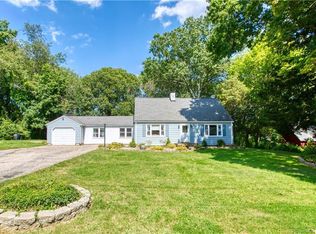 14 Birchwood Dr, Ansonia, CT 06401