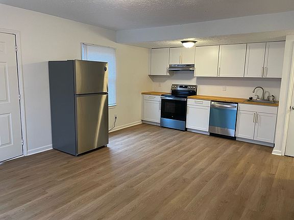 2nd image of 233 Westover Dr APT 11