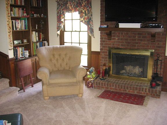 2nd image of 321 Delane Dr