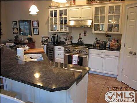 3rd image of 288 Magnolia Bay Dr