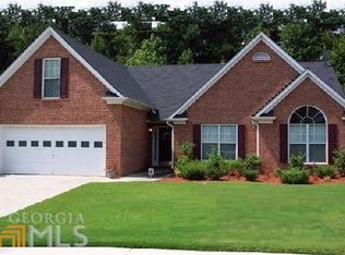 286 Harbins Rd, Lilburn, GA 30047