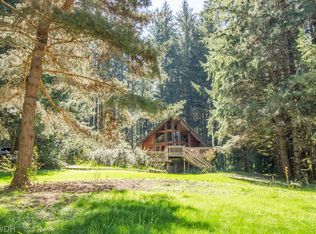 31622 Cedar Creek Rd, Cottage Grove, OR 97424