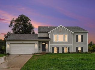 14627 Ivorystone Dr NE, Cedar Springs, MI 49319