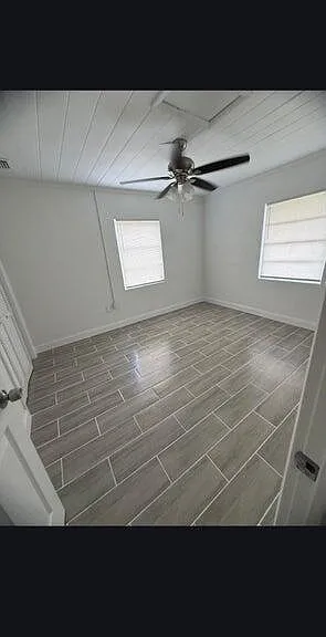 815 Dundas Ct #B — Photo 1