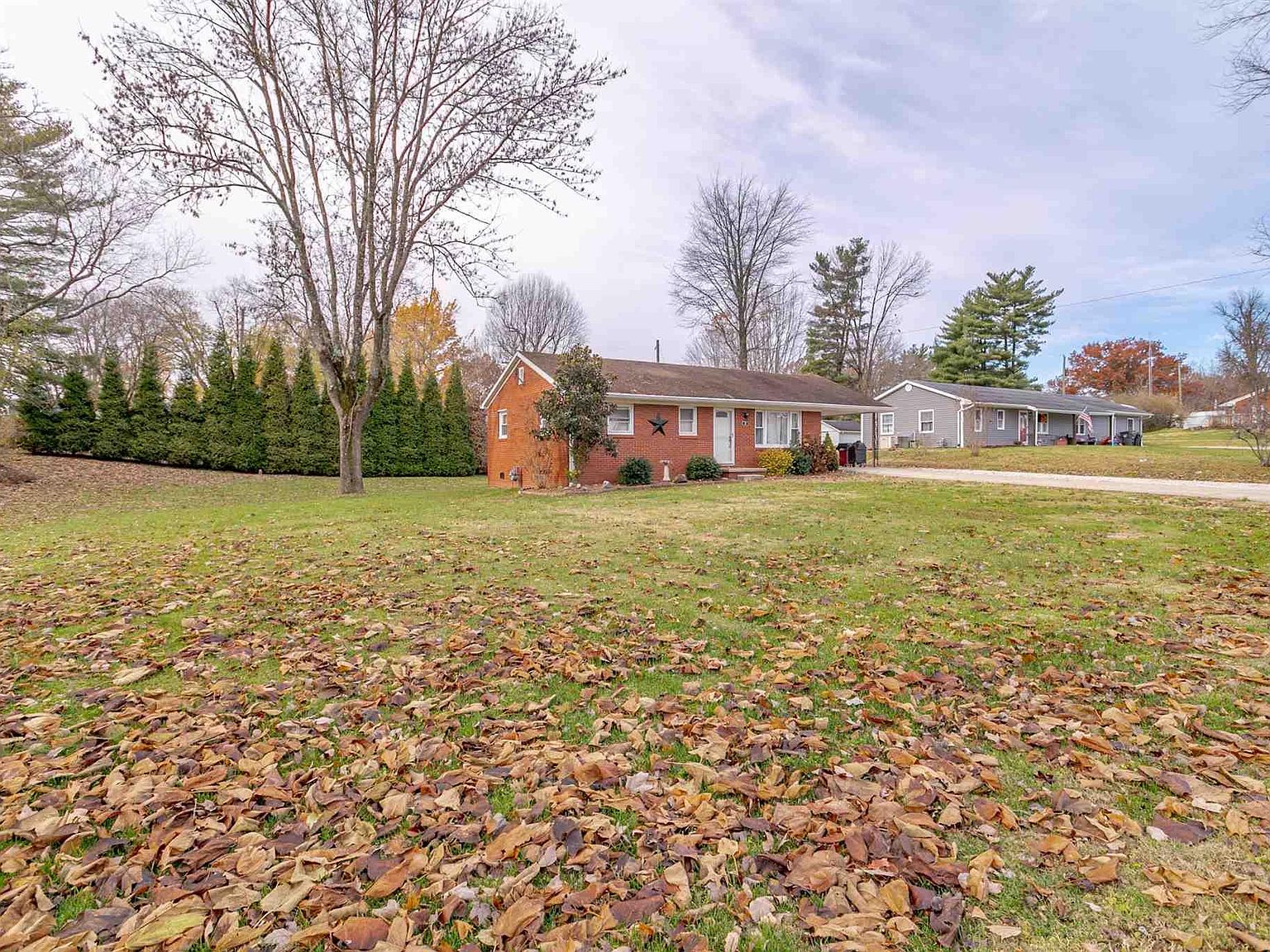 70 Ohio St, Elberfeld, IN 47613 Zillow