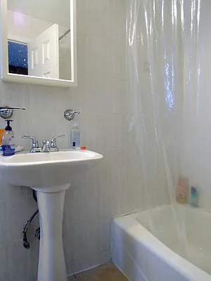 Rented by J Misrahi Realty Corp | media 21