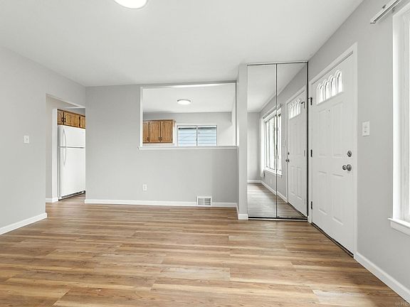 3rd image of 20222 Abrahm St