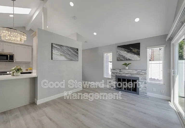 140 S Birchwood St — Photo 9