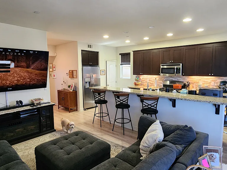 9565 Casa Bella Ct — Photo 2
