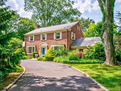11 Middle Road, Port Washington, NY, 11050