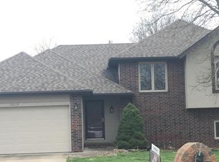 3618 W Maplewood St, Springfield, MO 65807