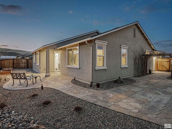 5th image of 995 Eldakey Dr