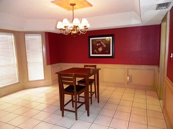 4th image of 405 Las Brisas Dr