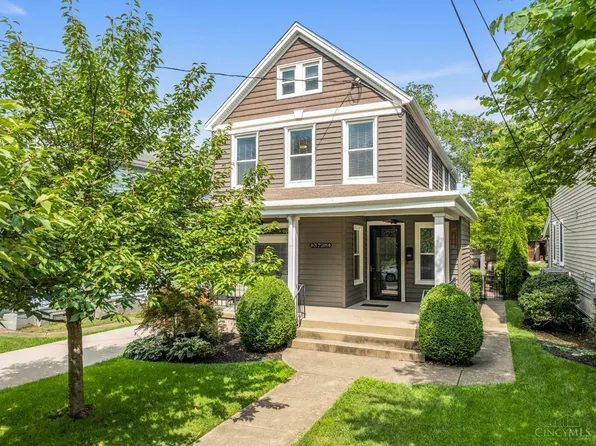 3728 Drakewood Dr, Cincinnati, OH 45209