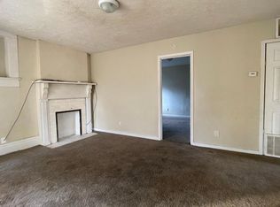 1777 Wathen Ln APT 4, Louisville, KY 40216