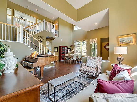 3rd image of 2687 Sycamore Grove Pl