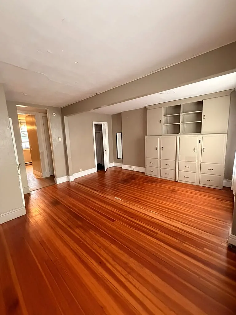 1 bed, 700 sqft, $1,090 — Photo 4