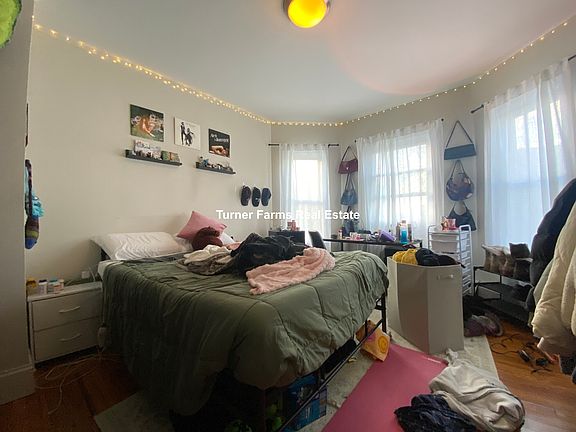 3rd image of 14 Parker Hill Ave #2F