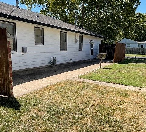 5th image of 1416 Ponca Ave