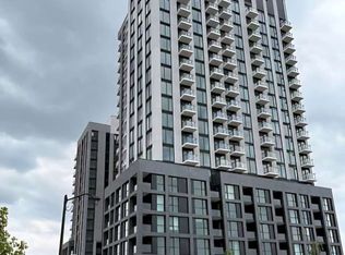 3071 Trafalgar Rd #907, Oakville, ON L6H 6K7