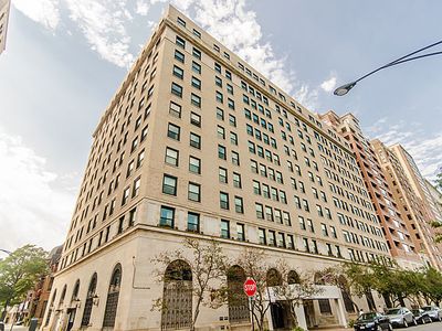 2100 N Lincoln Park W #10F, Chicago, IL, 60614