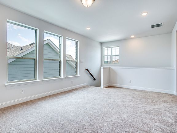 Spacious gameroom