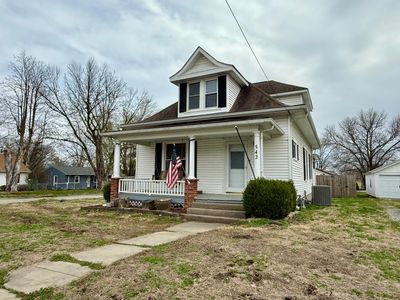 542 E Mitchell St, Marshall, MO, 65340