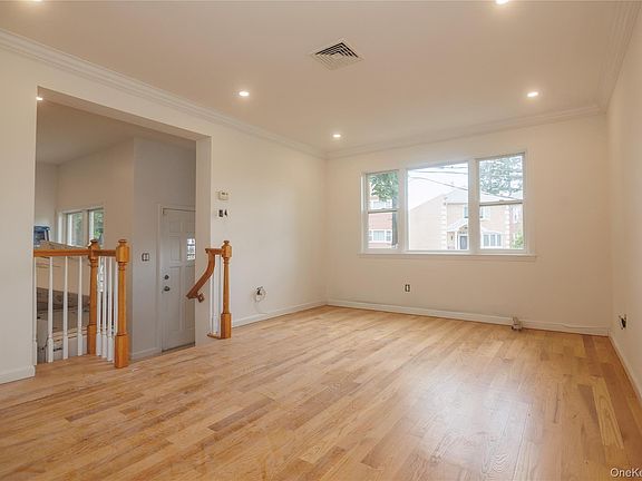 4th image of 1340 Siegfried Place