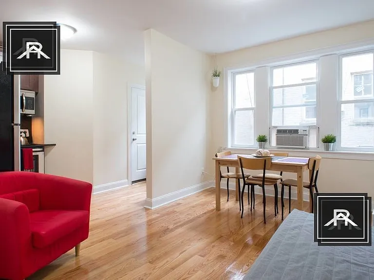 246 Kelton St #9 — Photo 4
