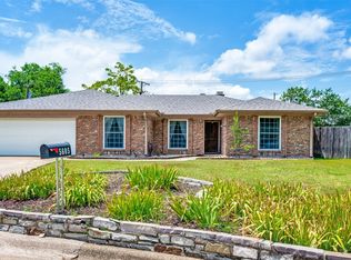 5605 Jamaica Cir, North Richland Hills, TX 76180